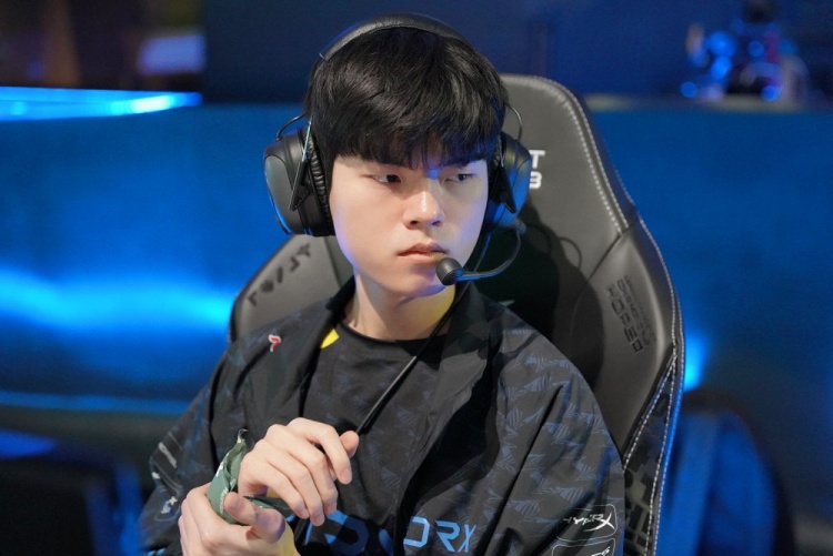 全年评选中 全年评选中