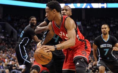 前锋李明 前锋李明