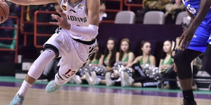 充满激情的 充满激情的