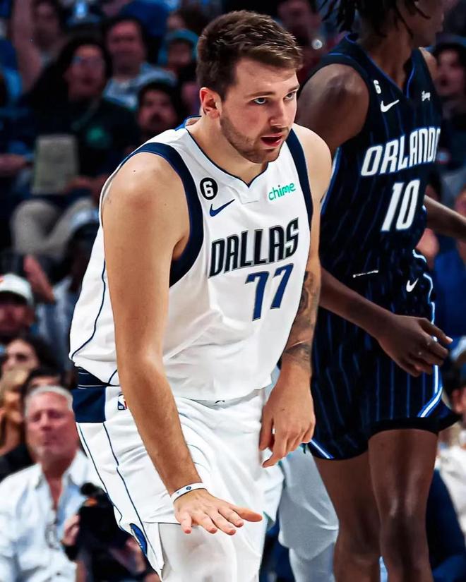 球赛的尊重 球赛的尊重